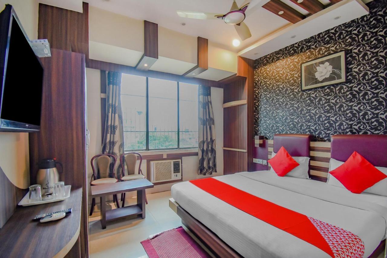 OYO 1851 Hotel Sefali Deluxe- Hygiene Ensured Calcutta Buitenkant foto