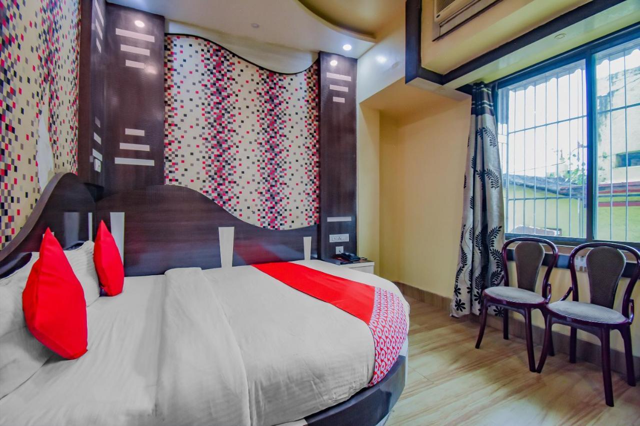 OYO 1851 Hotel Sefali Deluxe- Hygiene Ensured Calcutta Buitenkant foto
